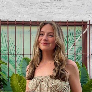 Meet your Posher, Christina